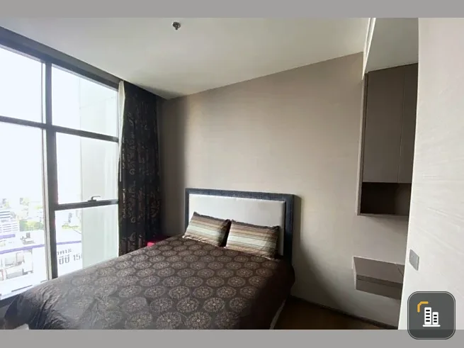Selling a beautiful 24th-floor unit at The Diplomat Sathorn. Fully furnished and ready to move in. Book now!