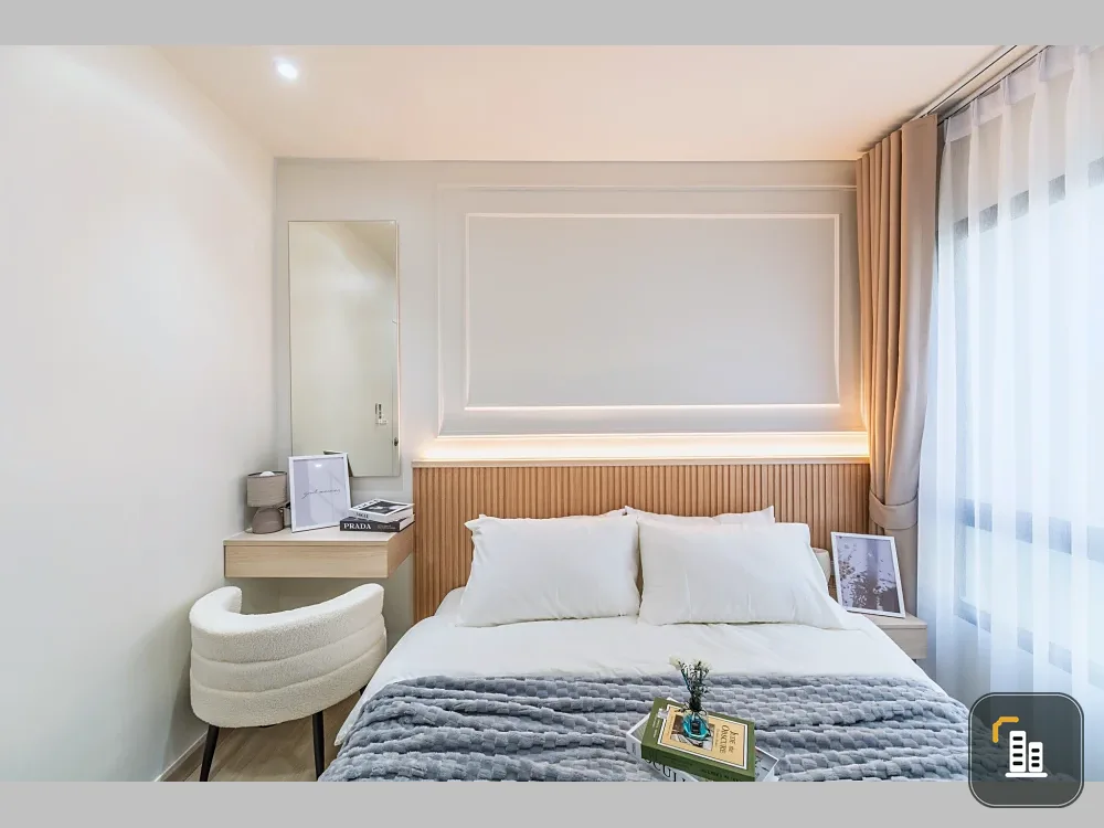 Urgent sale! I Condo Sukhumvit 105, fully furnished and ready to move in. Just bring your belongings! Don't miss out!