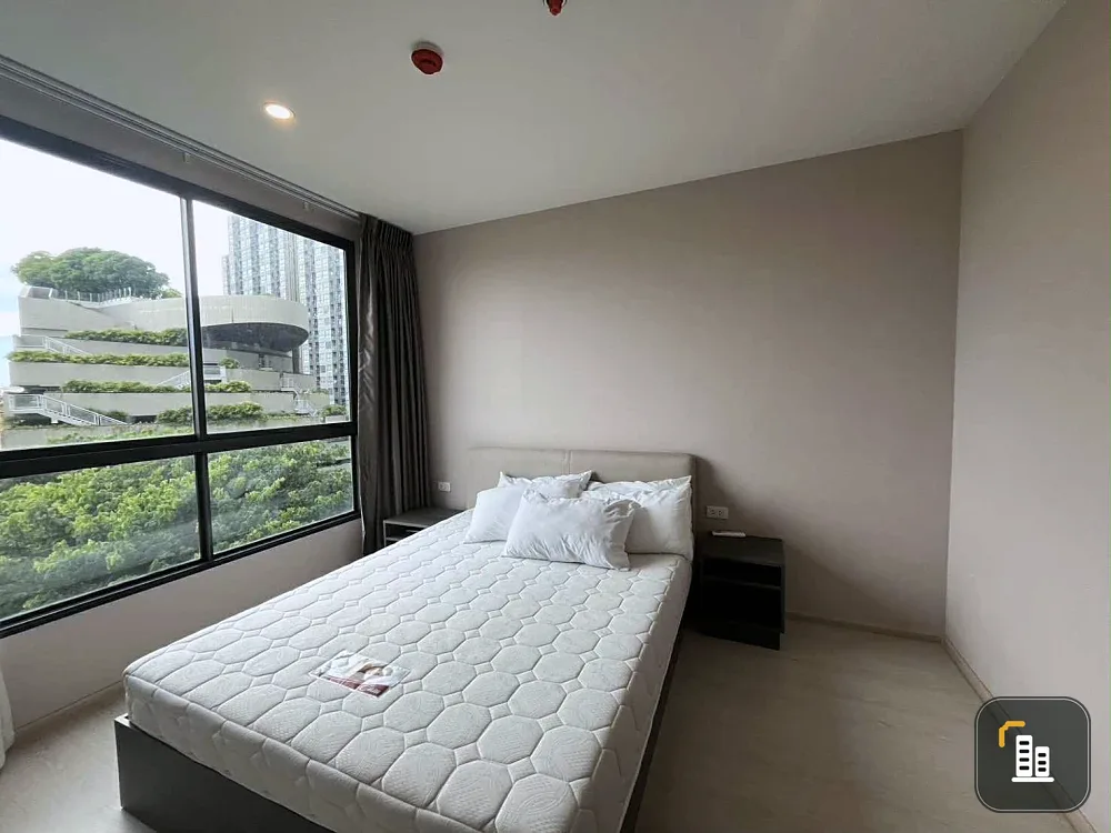 Condo for rent at Elio del Nest. Spacious room with efficient use of space. Convenient and fully equipped. Book now before you miss this opportunity.