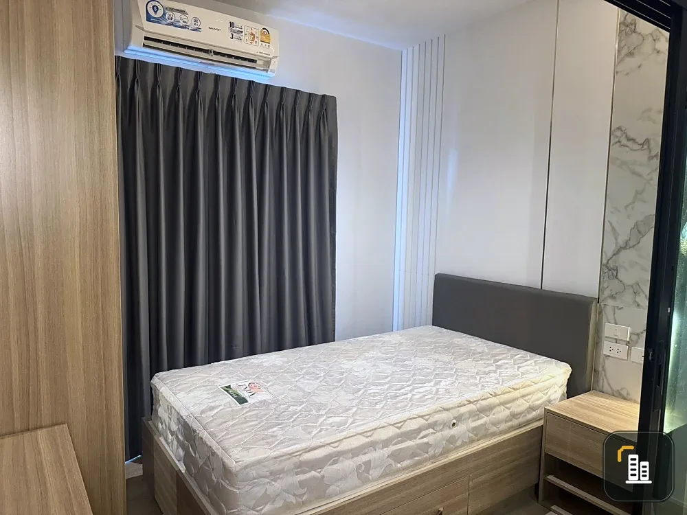 For Rent: Altitude Unicorn Sathorn-Tha Phra. Ready-to-move-in unit on a high floor. Spacious and comfortable with full amenities. Book now, don't miss