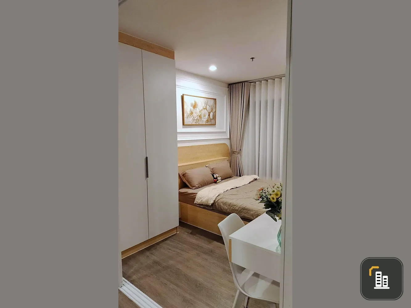For rent: Regent Home Wutthakat. Comfortable rooms with complete amenities. Book yours today! Don't miss out!