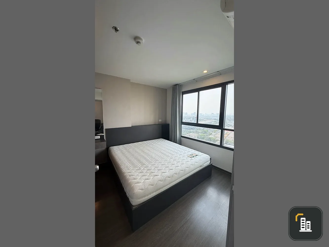 For sale or rent: IDEO Phahonyothin-Chatuchak, North-facing unit, cool all year round, 22nd floor, high floor with unobstructed view of Chatuchak Park