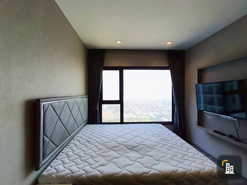 🌟 Condo for Sale: The Politan Rive – High Floor River View 🌟