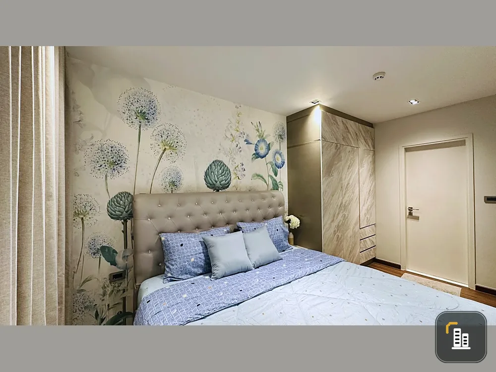 Selling U Charoen Residence Town in Town, a minimalist condo with a private atmosphere. Ready to move in.