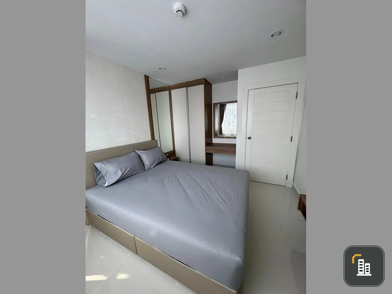Amazon Residence Pattaya for rent. Nice room, fully furnished. Just bring your belongings and move in! Book now before it's too late!!!