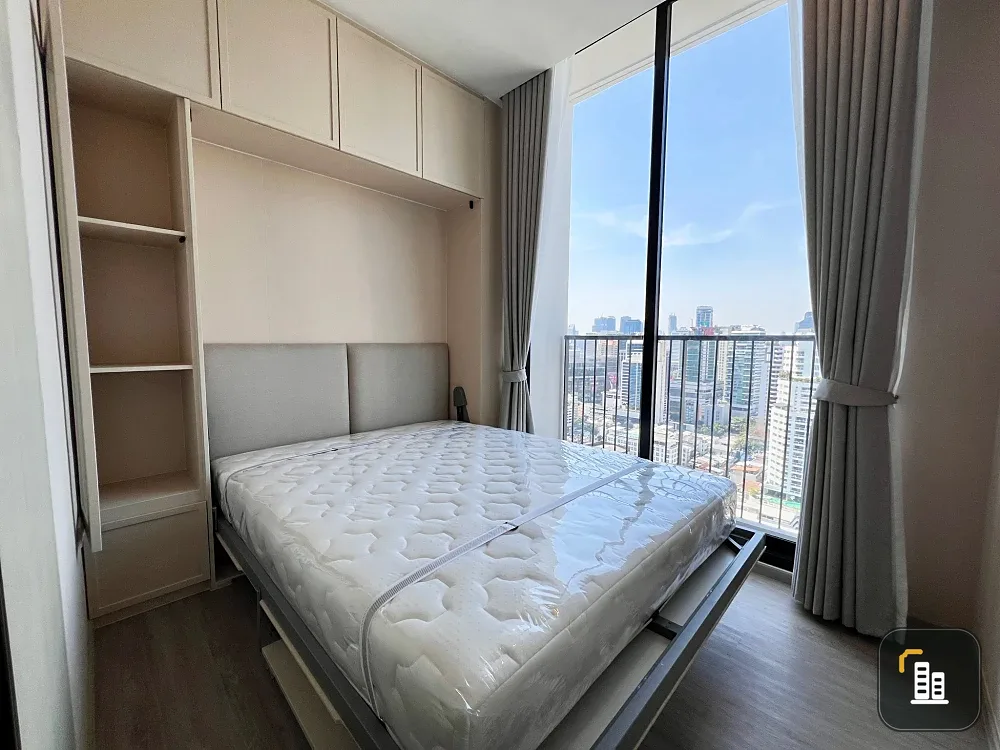 For rent sell: Noble State 39, 2 bedrooms, fully furnished with high-quality built-in furniture, beautiful unblocked views. Don't miss out!