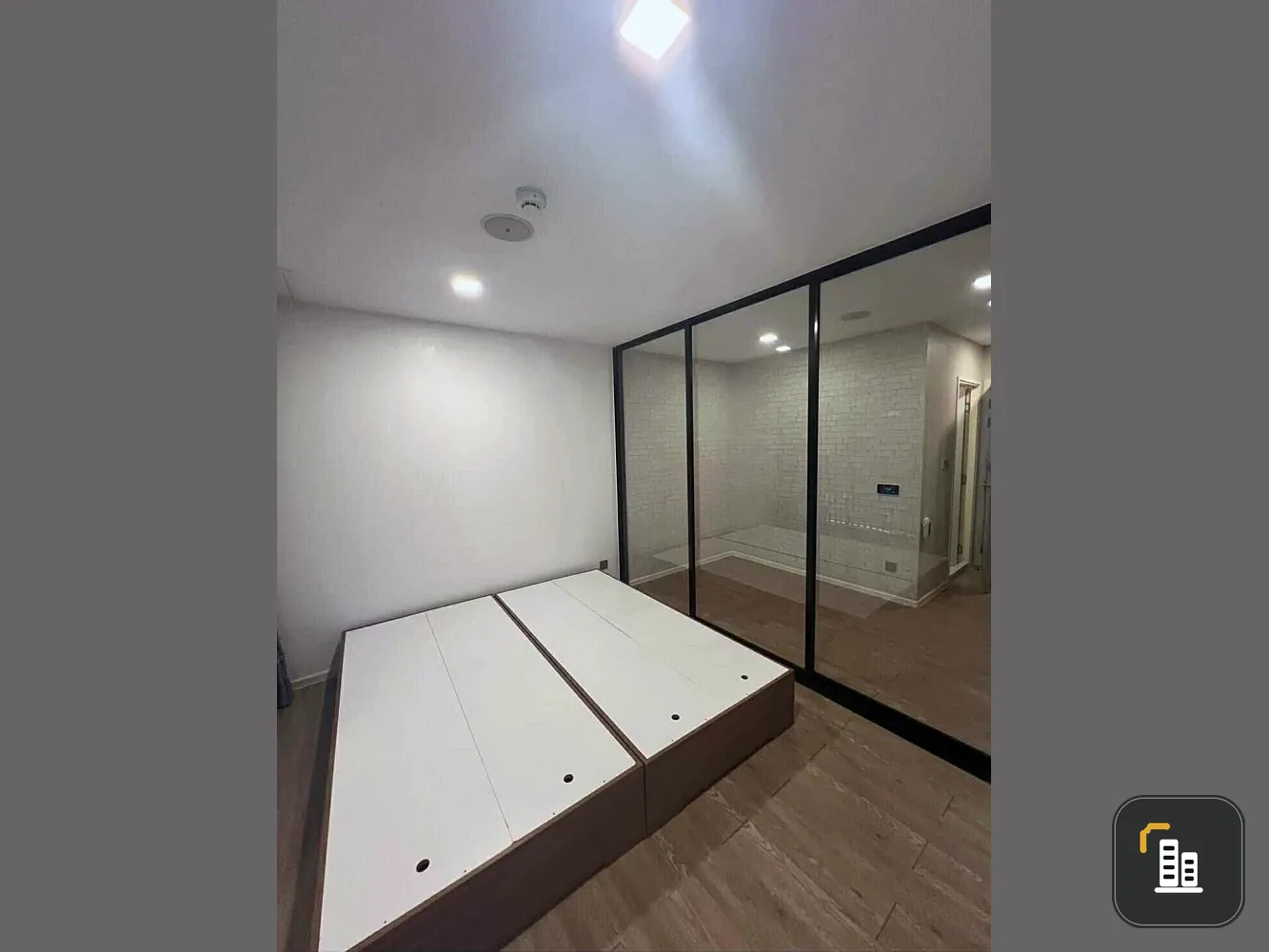For sale or rent: Kave Town Space, 1 bedroom, 1 bathroom, 2nd floor. Fully furnished. Book now!