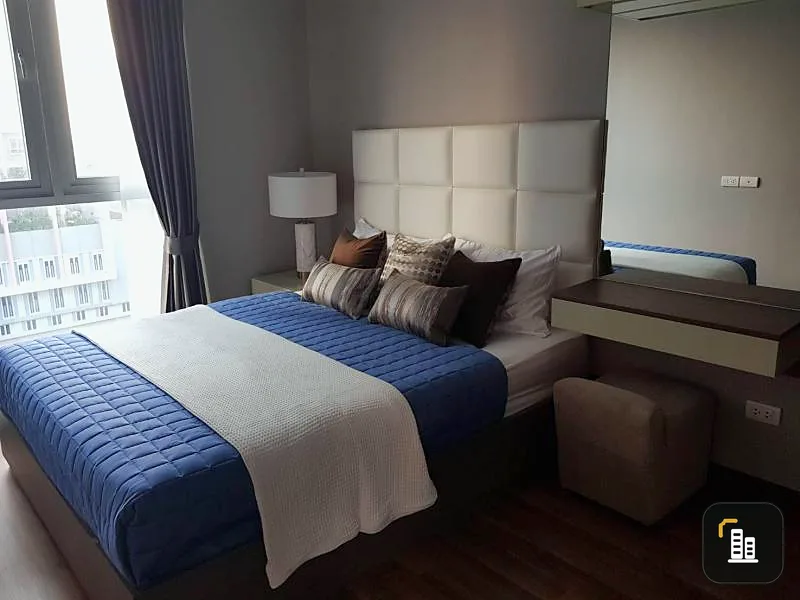 For rent, Chewathai Interchange, 2 bedrooms, fully furnished, can move in immediately Bring your bag and come quickly.