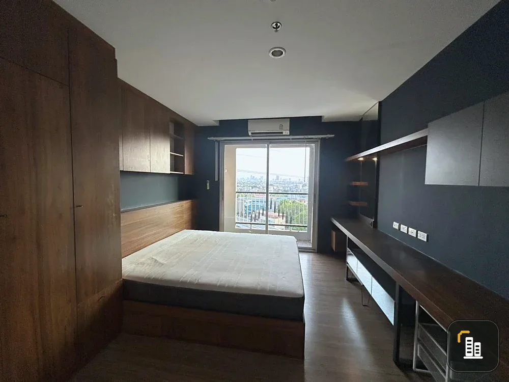 Condo for sale, Assakarn Place Srinakarin. Ready to move in, fully furnished. Just bring your belongings and you can move right in!