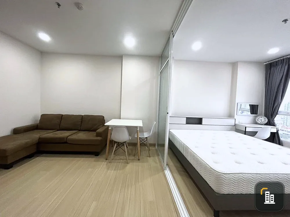 For rent: Supalai Veranda Ramkhamhaeng. Well-partitioned rooms with separate zones. Book yours today! Don't miss out!