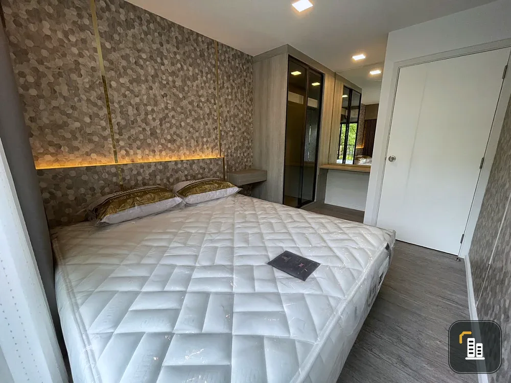 Selling Kave Ava condo, 3rd floor. Spacious room, fully furnished and ready to move in. Interested? Book now!