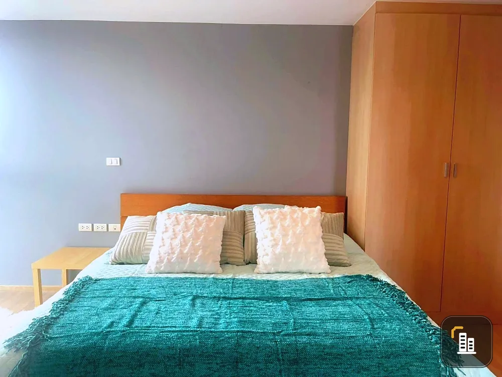 For rent: Haus 23 Ratchada-Ladprao, corner unit, beautiful Modern Retro style, private, 12th floor, stunning city view, overlooking both Ratchada and