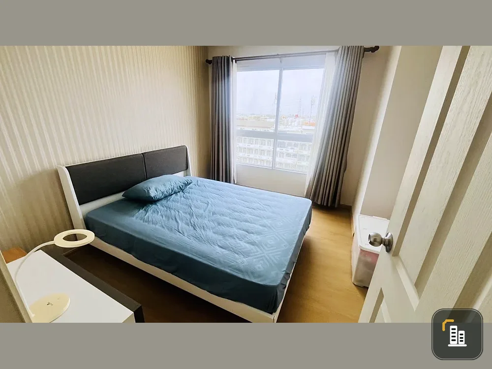 PLUM Condo Bangkae for sale. Fully furnished unit on a low floor. Book now!