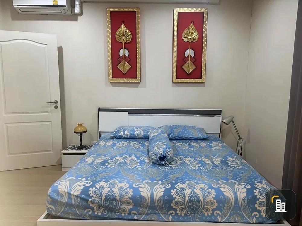 For rent: The Light House Sathorn-Chareonnakorn, 2 bedrooms, spacious living area, great location, fully furnished. Don't miss out!