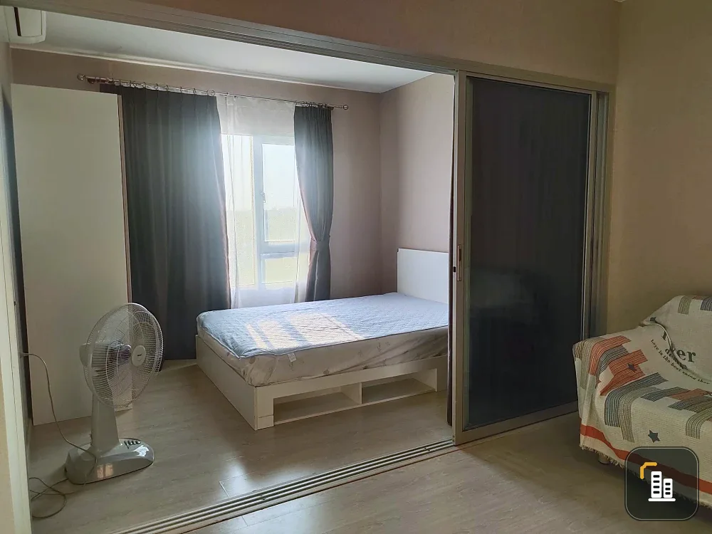 Urgent sale! Plum Condo Extra Rama 2, ready to move in. Partitioned and well-divided into zones. Buy now!