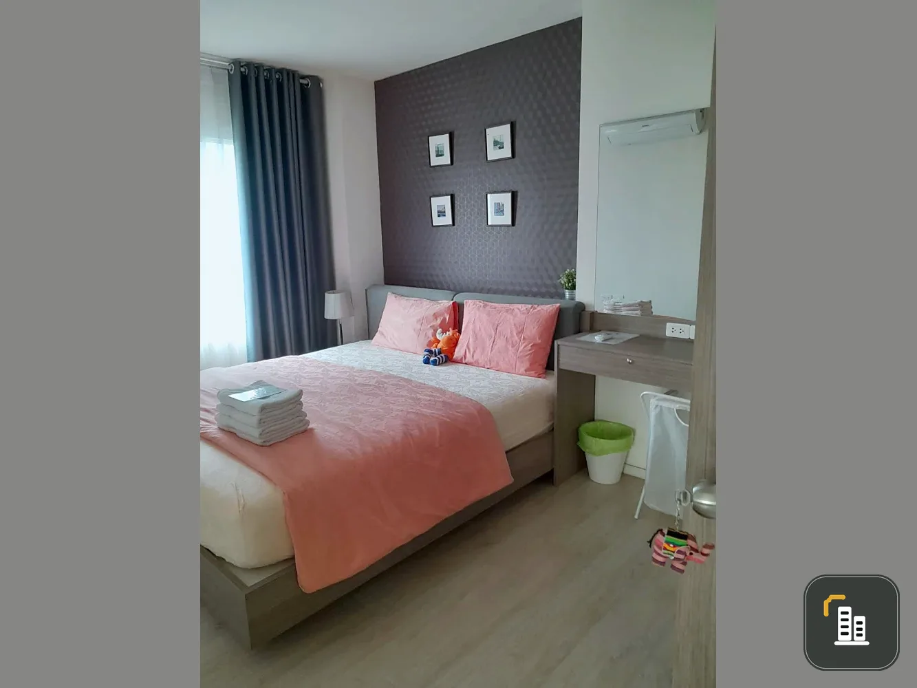 Selling a 2-bedroom Aspire Sathorn Thapra apartment. Features high-quality wallpaper and a bright, unobstructed view. Don't miss out!
