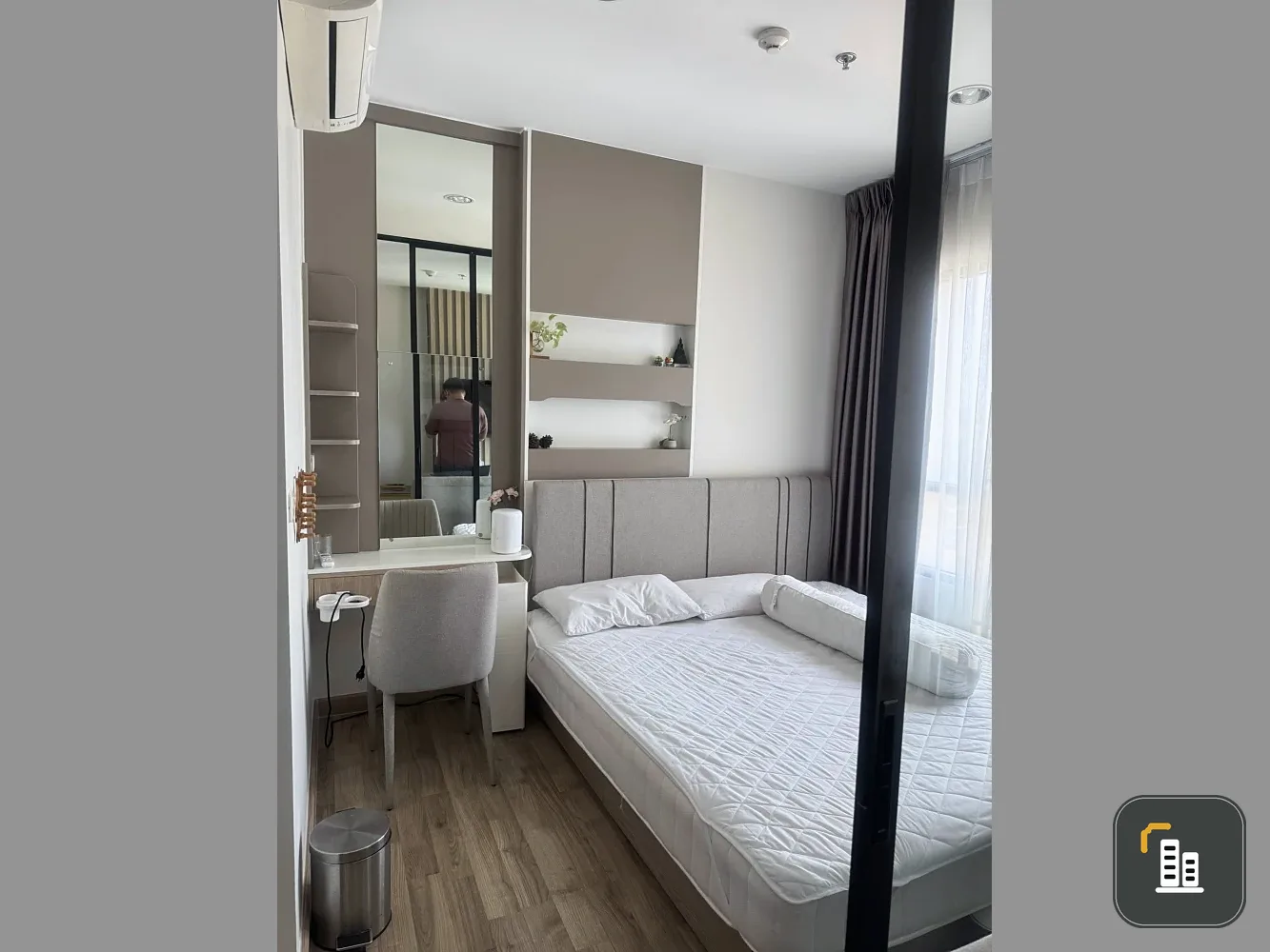 Selling Niche Mono Sukhumvit-Bearing unit. Excellent natural light and ventilation, minimal rain, and unobstructed city view.