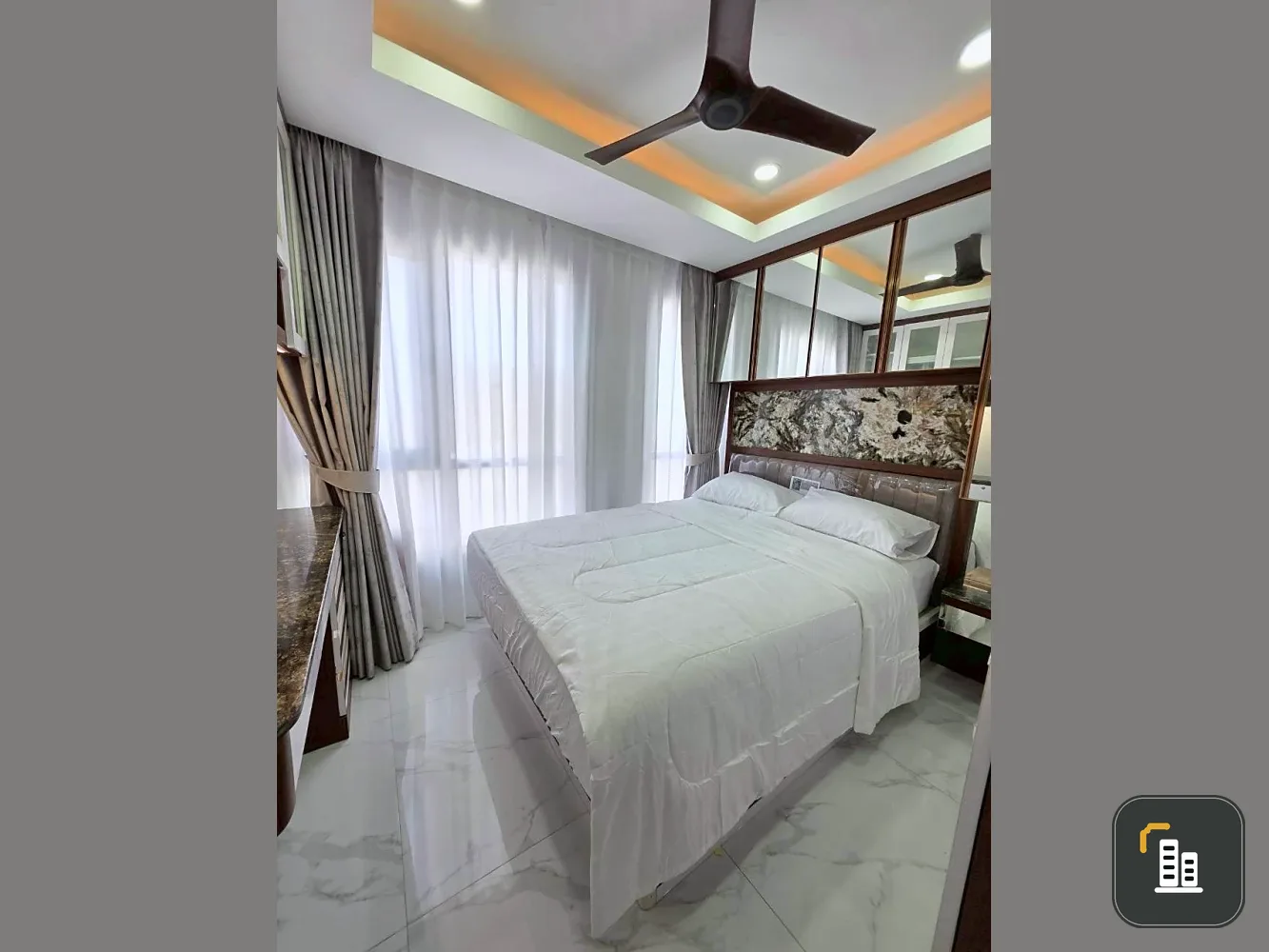 Luxury Condo for Rent at Lumpini Place Water Cliff