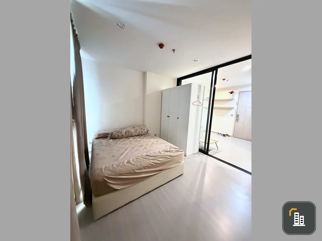 For rent: Aspire Erawan Prime, 1 bedroom, 1 bathroom. Great location, convenient transportation, complete facilities. Book now!