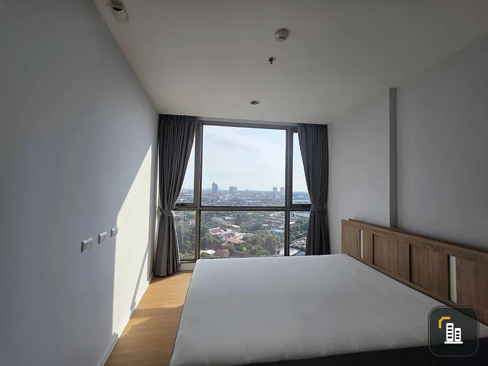 Selling a unit at The Cuvee Tiwanon, 17th floor. A lovely unit, fully furnished. Book now!