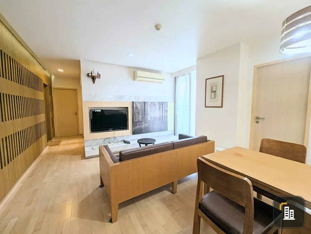 For sale or rent: The Tempo Phahonyothin 2. Two very lovely rooms! Excellent ventilation and airflow. Book now!