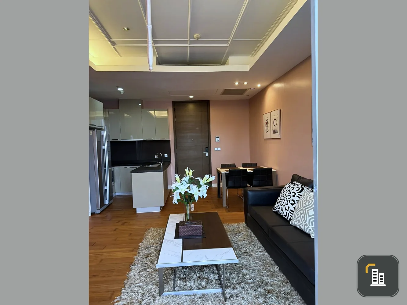 For rent: Quattro by Sansiri, 2 bedrooms. A lovely unit, fully furnished. Book now!