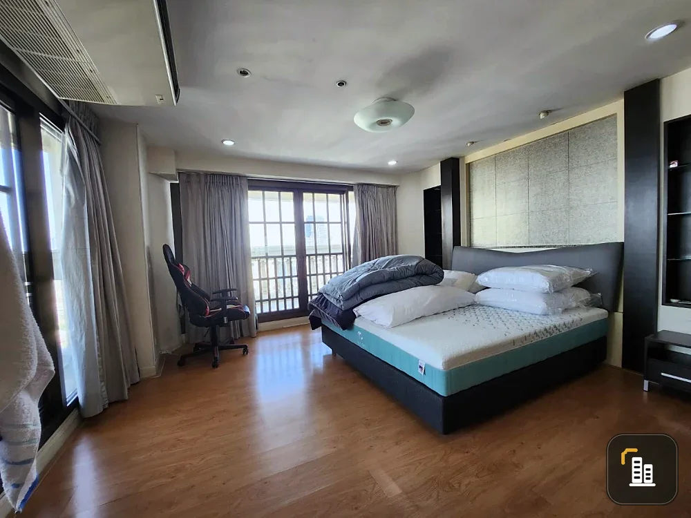 For Sale: State Tower Condominium