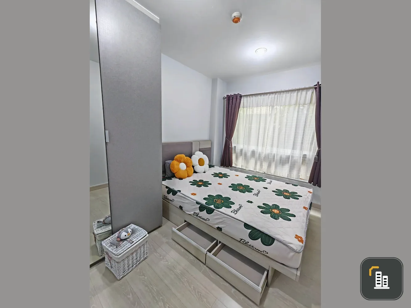 For rent: Niche id Sukhumvit 113, beautifully decorated and fully furnished. Just bring your suitcase and move in!