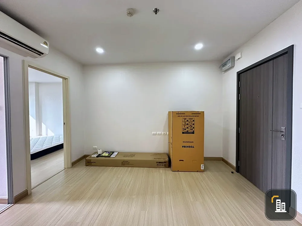 Selling Supalai Veranda Phasi Charoen Station condo. Spacious unit with ample usable space, great location, fully furnished. Don't miss out!