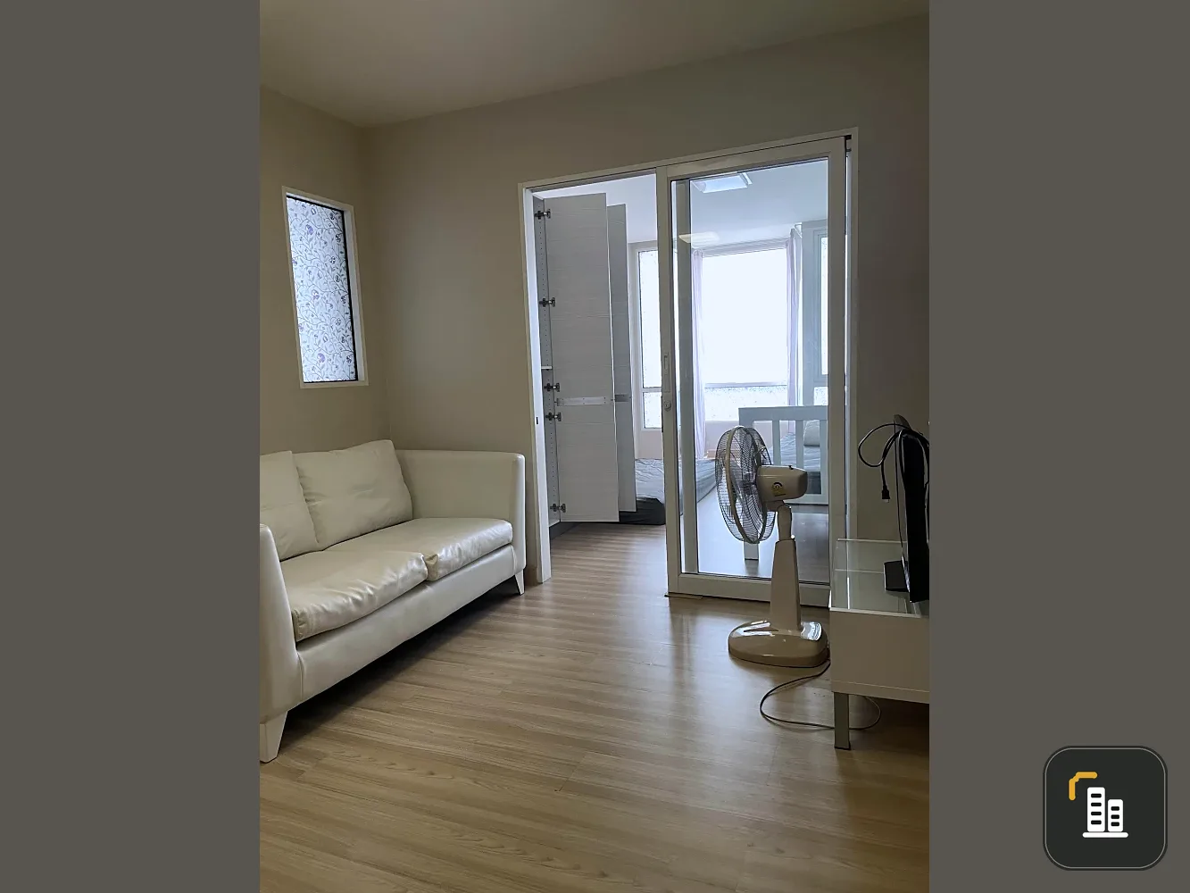 Urgent sale! M Society Condominium. Well-partitioned units with separate zones. Great value! Book now, don't miss out!