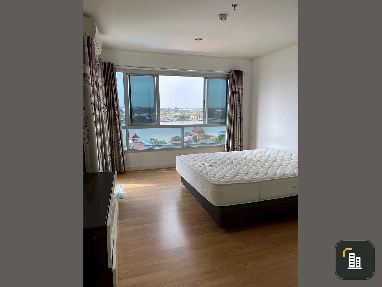 For sale/rent Lumpini Ville Phibulsongkhram-Riverview, nice room. Spacious and comfortable Beautiful view of the Chao Phraya River Good like this. Hur