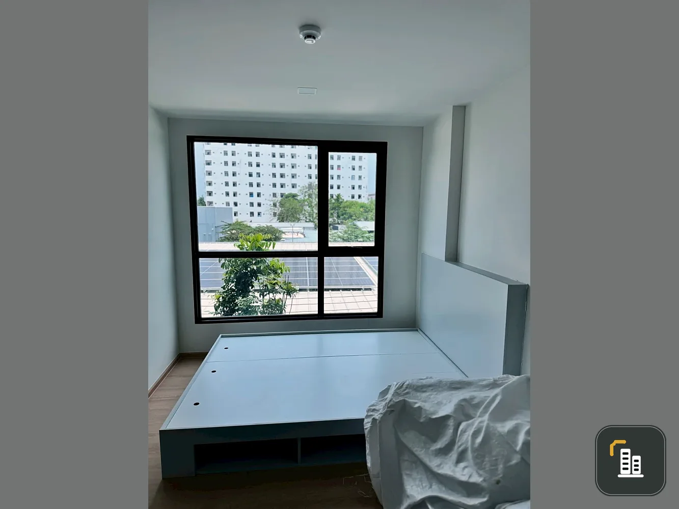 Kave Luminous Bangmod condo for rent. Ready to move in, fully furnished with appliances. Affordable price. Book now, don't miss out!