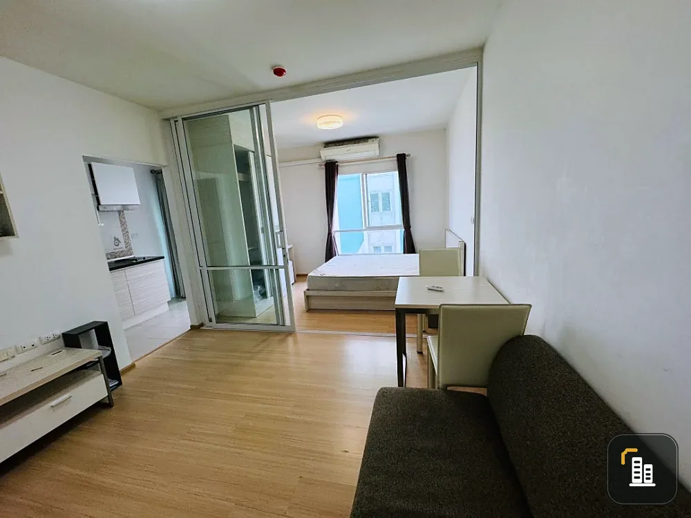Selling UNIO Charansanitwong 3, Building F, 7th floor. Fully furnished with complete amenities. A highly recommended booking!