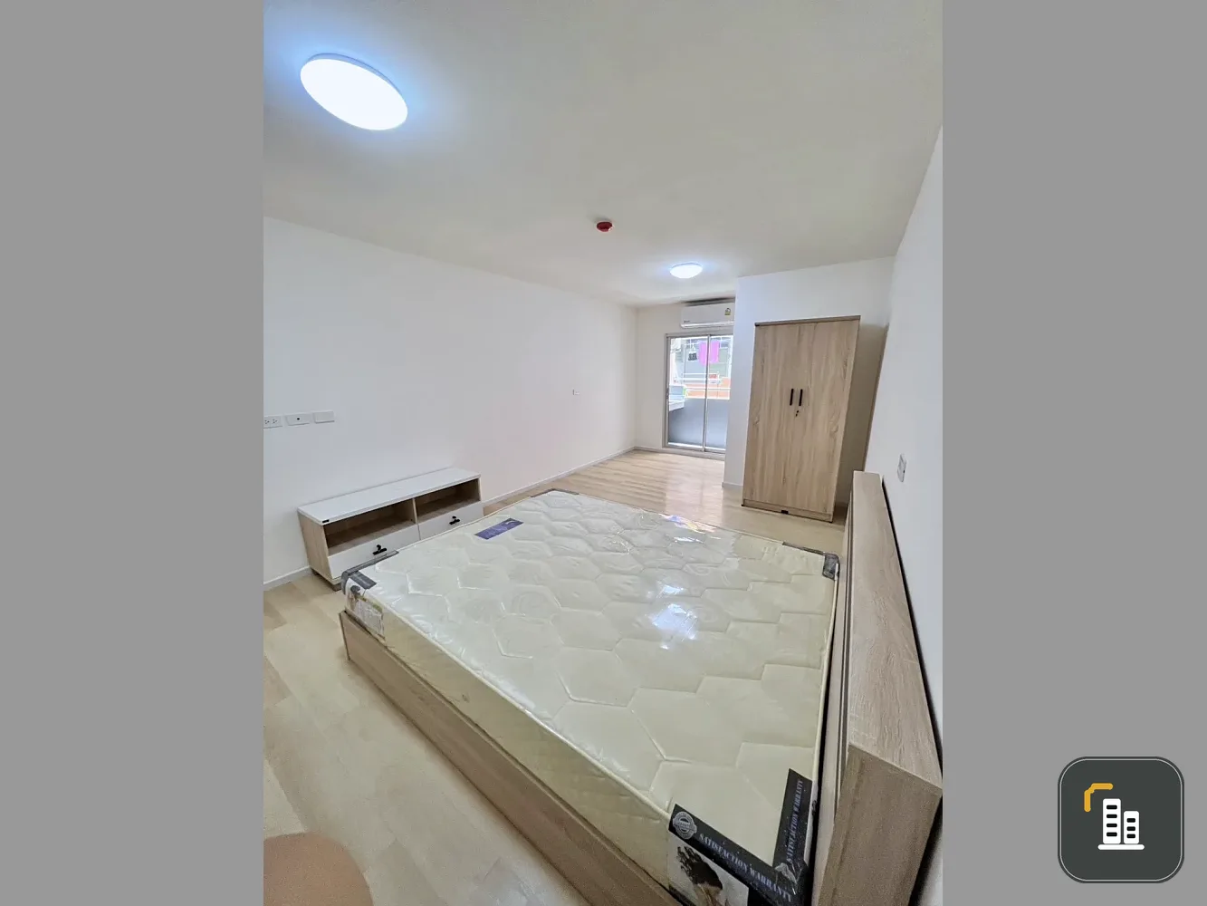 For sale or rent: Bang Khae City Condo, 2nd floor, unit 2. The unit is well-maintained, clean, bright, and very livable.