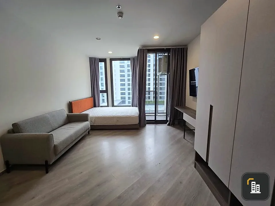 For sale/rent: The Base Saphanmai. Nice unit with complete amenities. Book now!