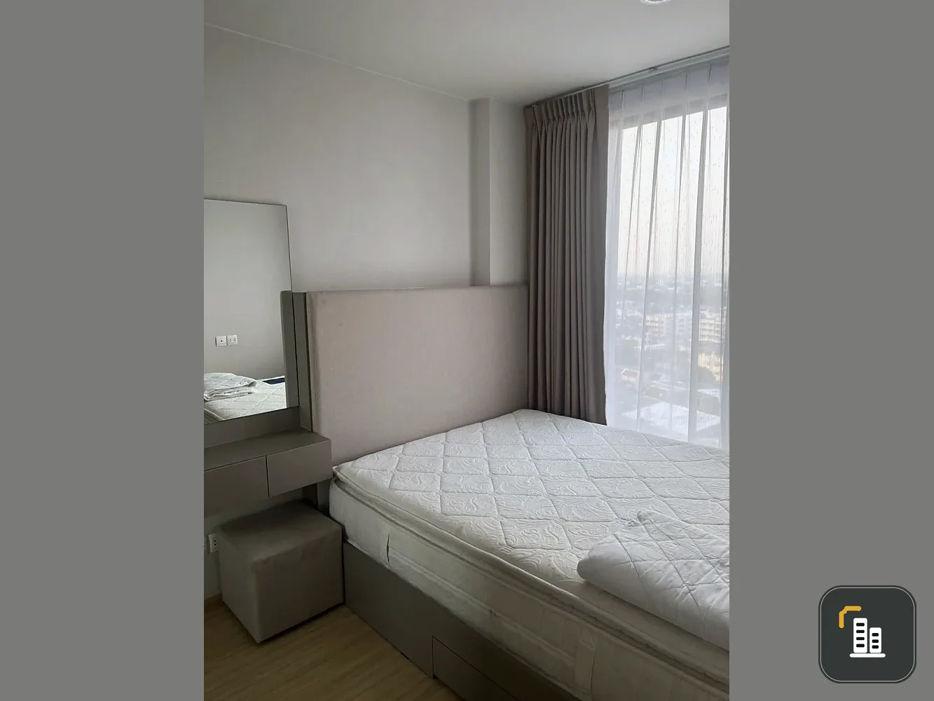 Selling a unit at The Privacy Thaphra Interchange, 14th floor, unobstructed view, and complete amenities. Book now!
