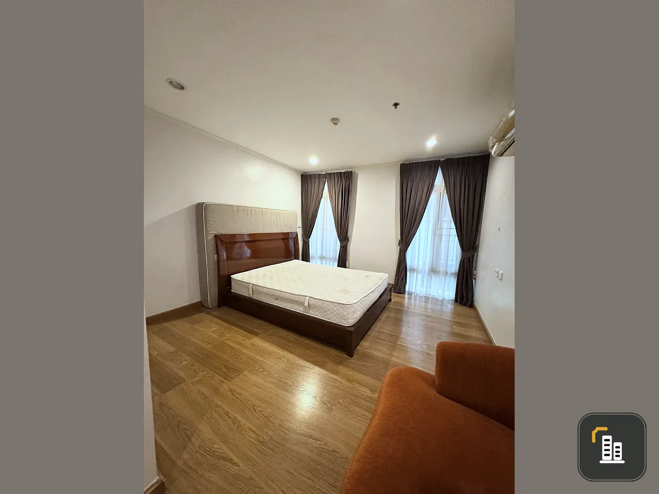 For sale or rent: Wattana Suite Condo. Spacious rooms with ample living space and complete amenities. Book now!
