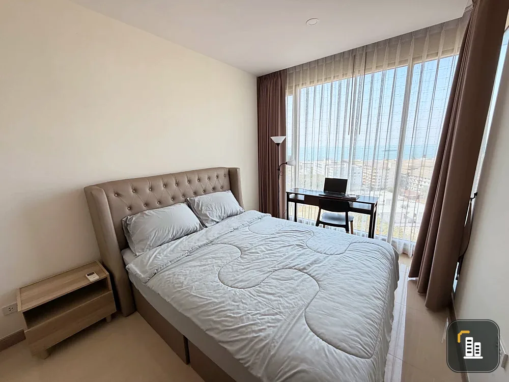 Selling a lovely apartment at The Riviera Jomtien Pattaya. It comes fully furnished with complete amenities and stunning,unblocked sea views. Book now