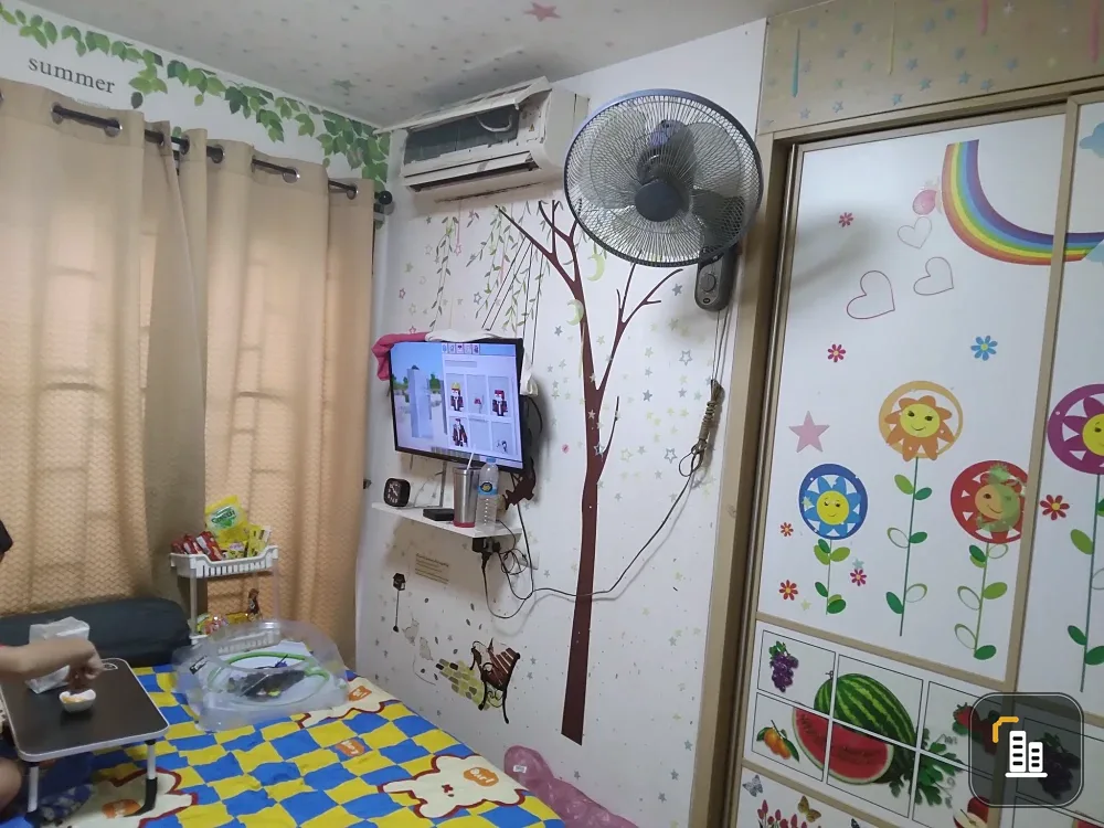 Selling i Condo Ngamwongwan, ready to move in, fully furnished, low floor. Book now!