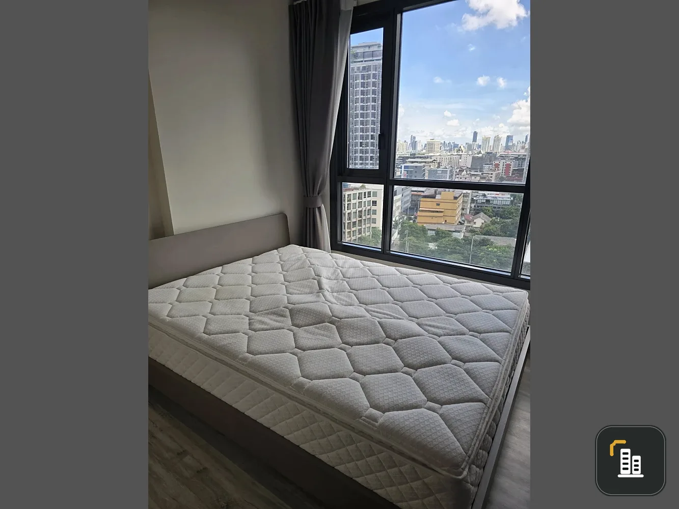 XT Huaikhwang for rent, high floor unit, fully furnished + appliances included. Book now!