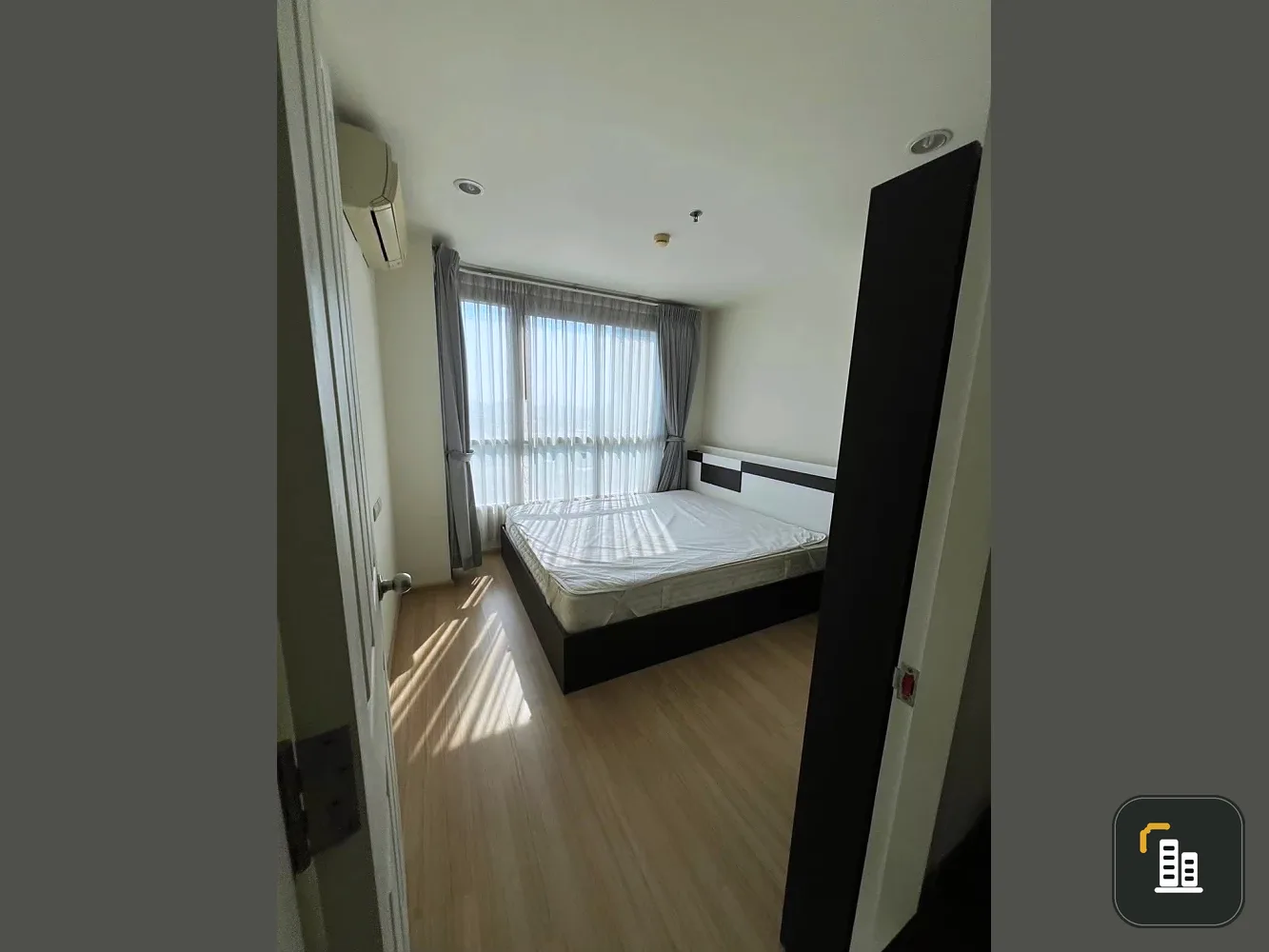 For sale rent: U Delight 3 Prachachuen-Bangsue. Comfortable and spacious room with complete furniture set. Book now to secure your unit!