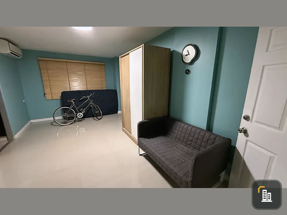 For sale: Lumpini Town Bodindecha-Ramkhamhaeng, Studio room, high-quality tile flooring, ready to move in.