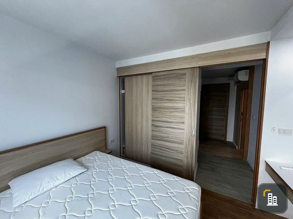 Urgent rental! V Condo Salaya, comfortable room, fully furnished with appliances. Just bring your personal belongings and move in! Don't miss out!