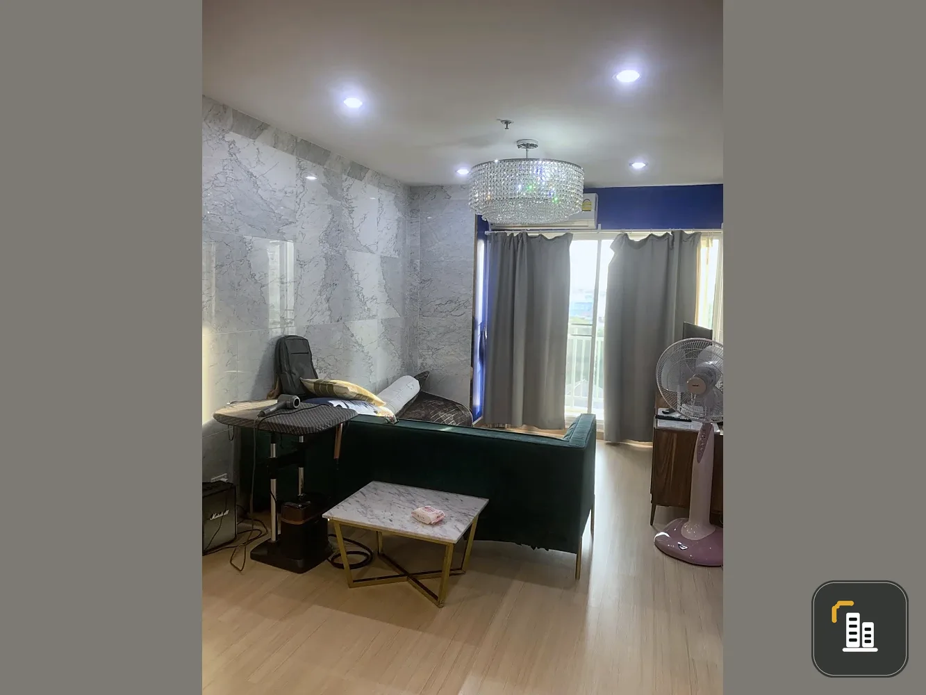 For sale: Supalai Park Talat Phlu Station, 5th floor, same floor as the swimming pool and fitness center. Spacious and very comfortable unit. Book now