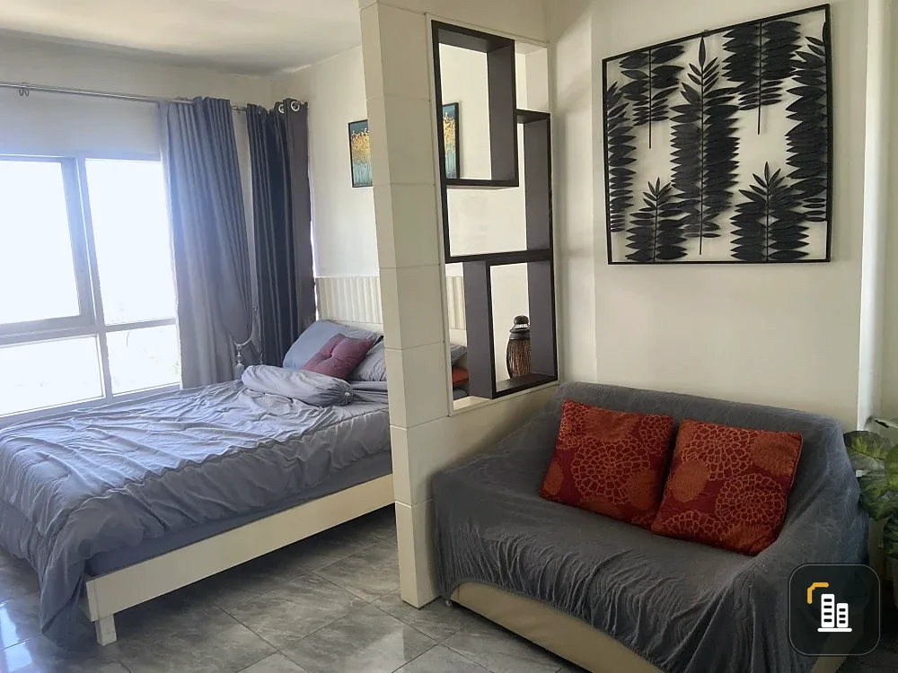 For rent: Ivy River Ratburana. A lovely room in a great location, fully furnished with all amenities. Just bring your bags and move in!