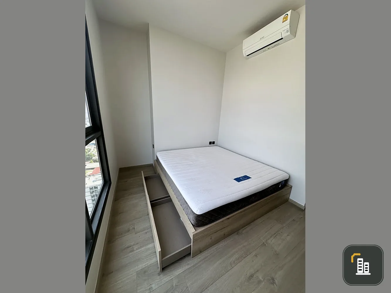 Ready-to-move-in unit for rent at The Crest Park Residences, 35th floor, city view. Everything you need is here. Book now!