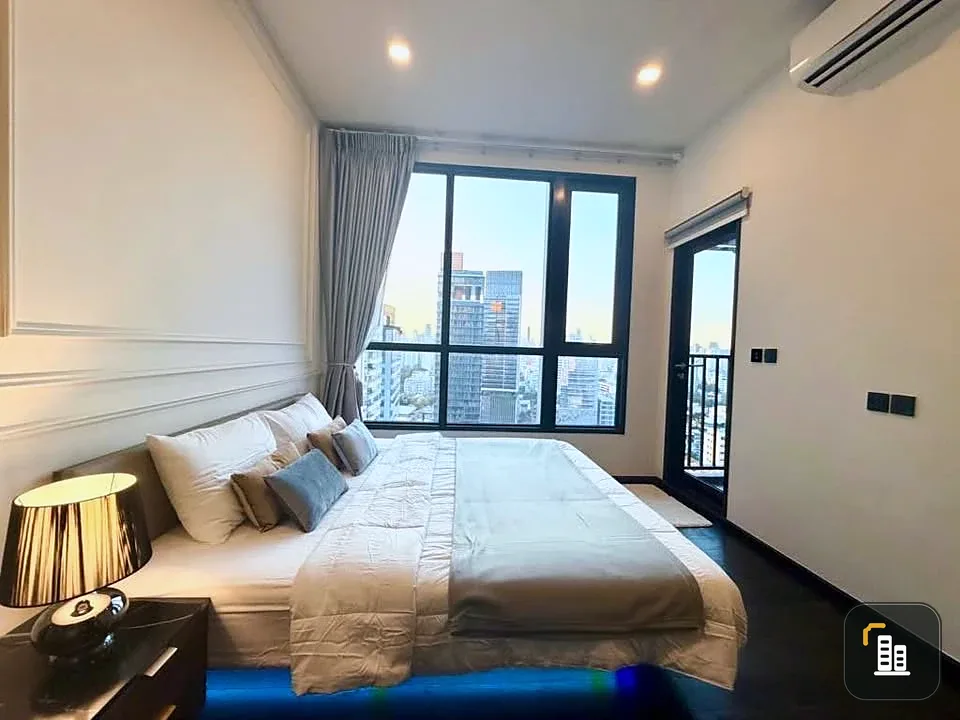 For rent: Park Origin Thonglor, high floor unit, fully furnished, spacious and comfortable. Book now!