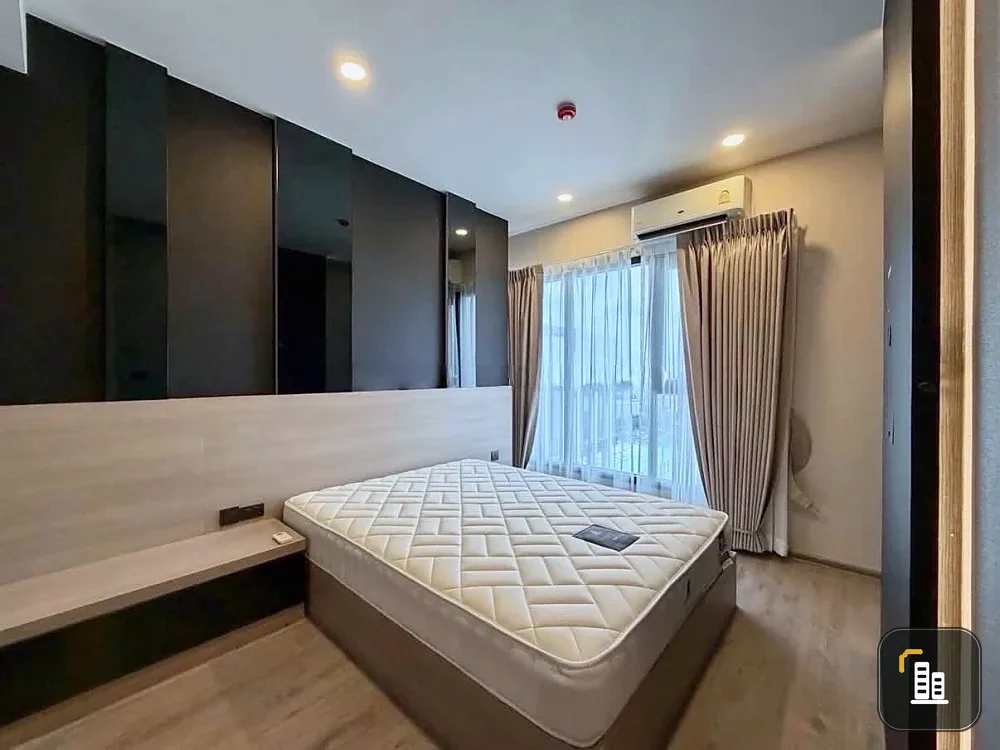 Selling a fully furnished, ready-to-move-in Chapter One Flow Bangpo condo. Stunning built-in features. Book yours today!