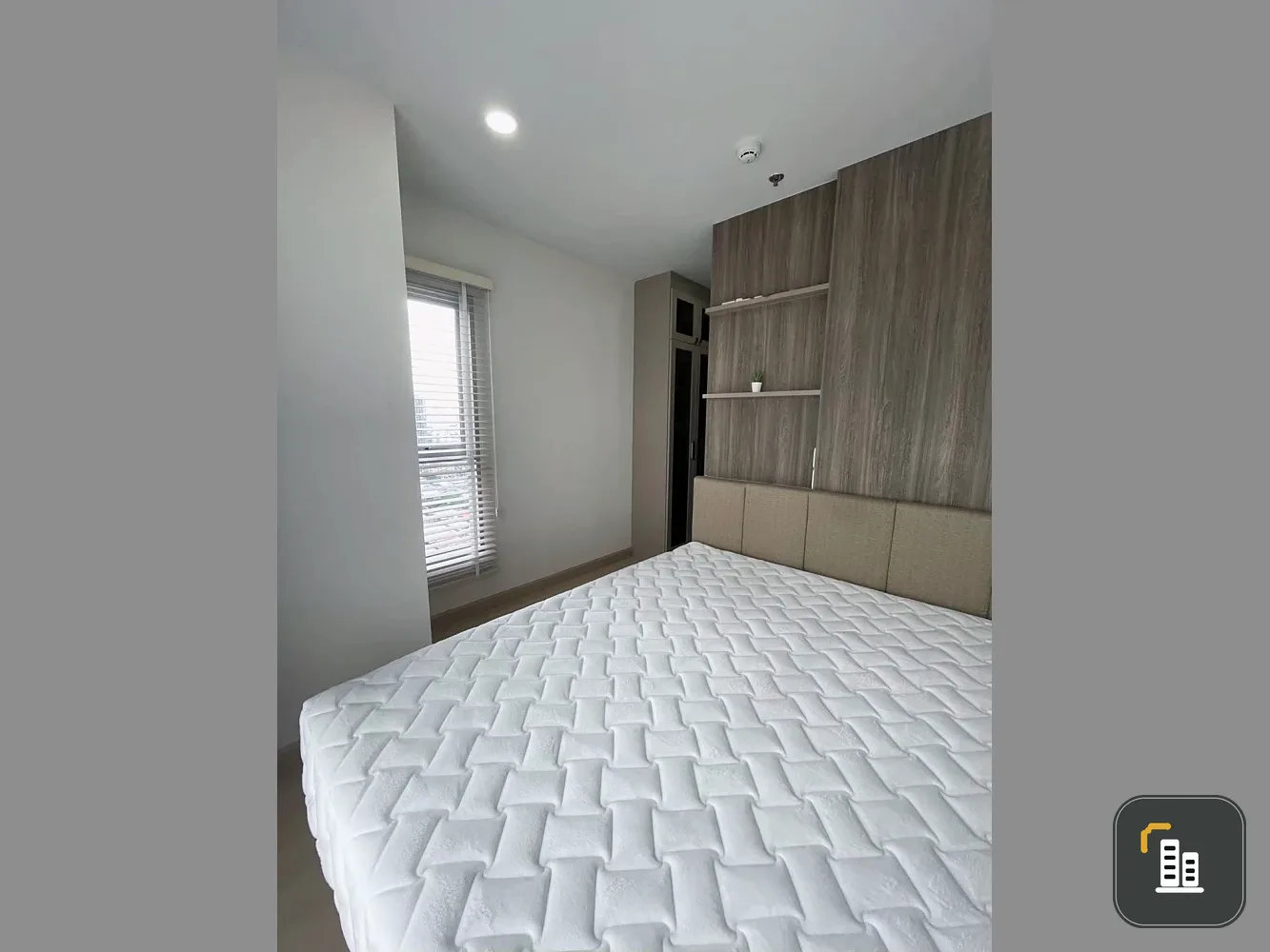 Condo for rent, Supalai Park Talat Phlu, high floor unit, ready to move in, fully furnished. Book now!