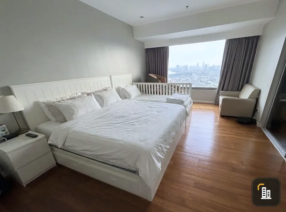 For sale: Amanta Lumpini, 3 bedrooms, 3 bathrooms, high floor, beautifully decorated, corner unit with unobstructed views and stunning views of the Ba